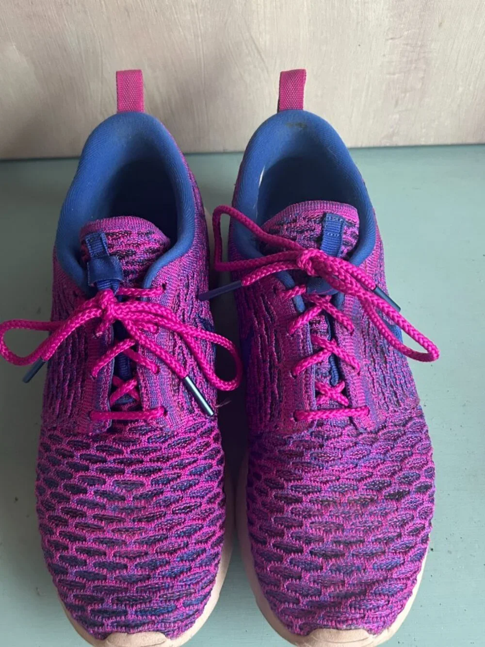 Nike women roshe